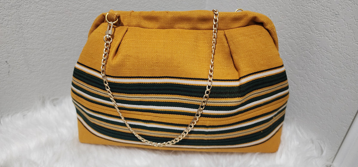 The Peridot Clutch